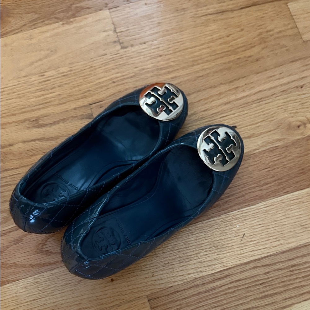Tory Burch dark green Quilted Ballet wedged Flats